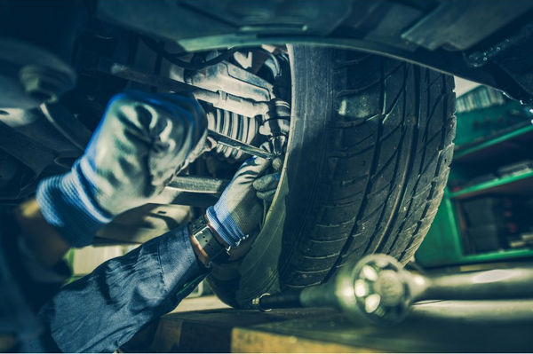 what are the common causes of steering problem - auto repair shop kapolei
